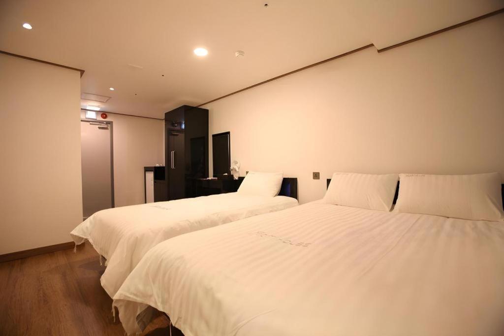 Myeongdong Mom House Ξενοδοχείο Σεούλ Εξωτερικό φωτογραφία